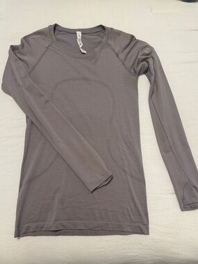 lululemon athletica Long Sleeve Seamless Top - Charcoal